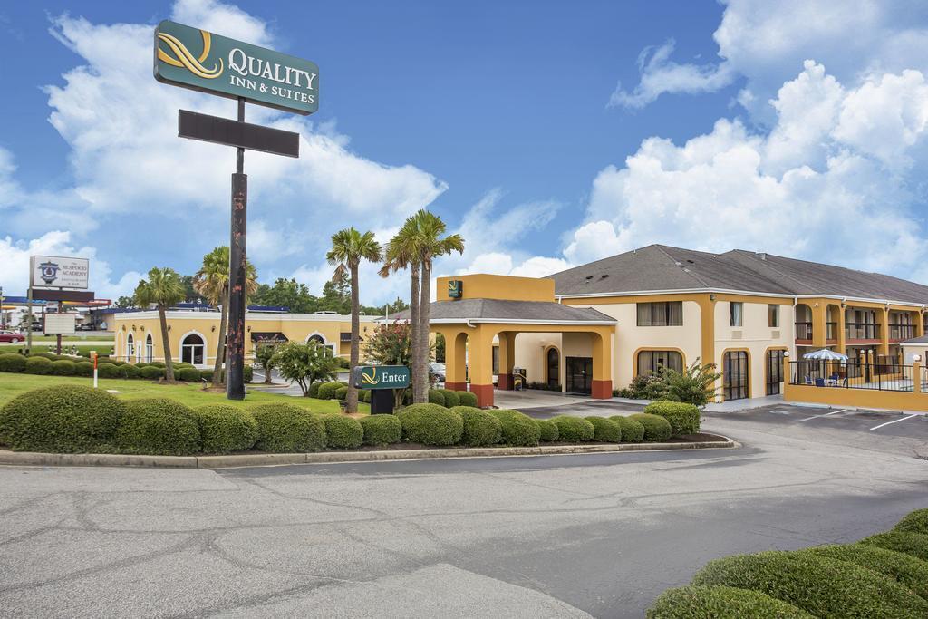 Quality Inn & Suites Orangeburg Esterno foto