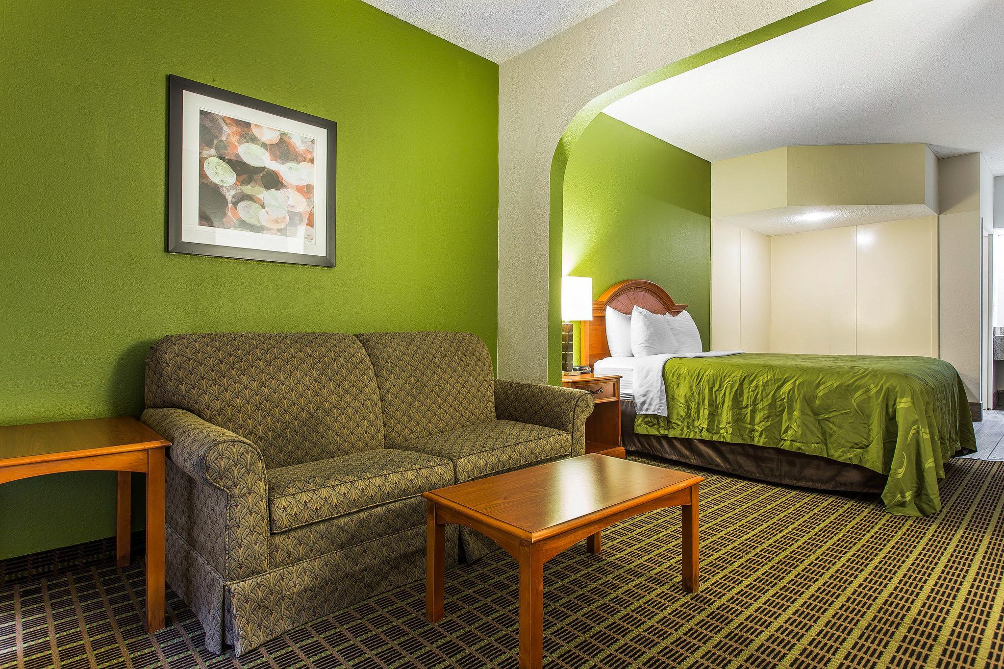 Quality Inn & Suites Orangeburg Esterno foto